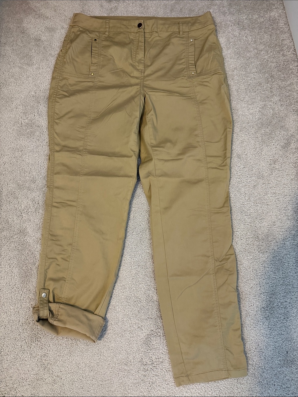 Chico’s 10 tan ankle pants